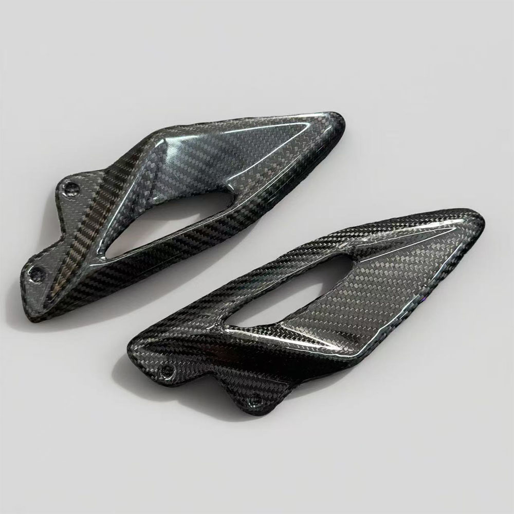 Crepe Pan Carbon - Untuk Triumph Street Triple 660 765